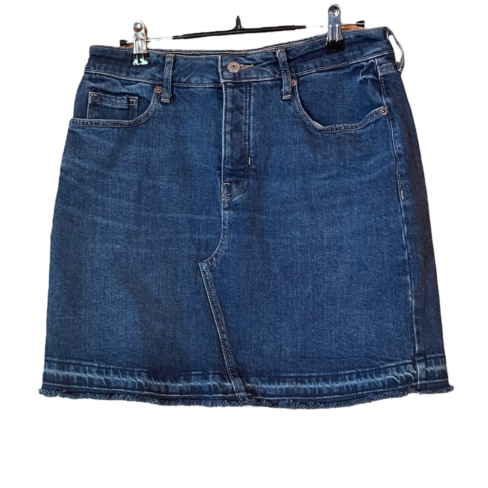 Old Navy High Rise Denim Skirt Size 6 Excellent Condition Button Fly A-line